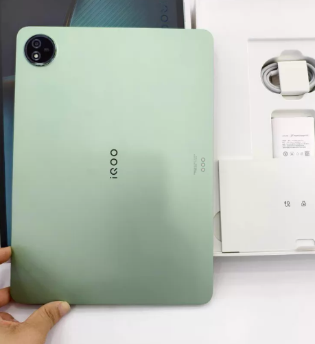 iqoopad5 12+256 没有任何磕碰现